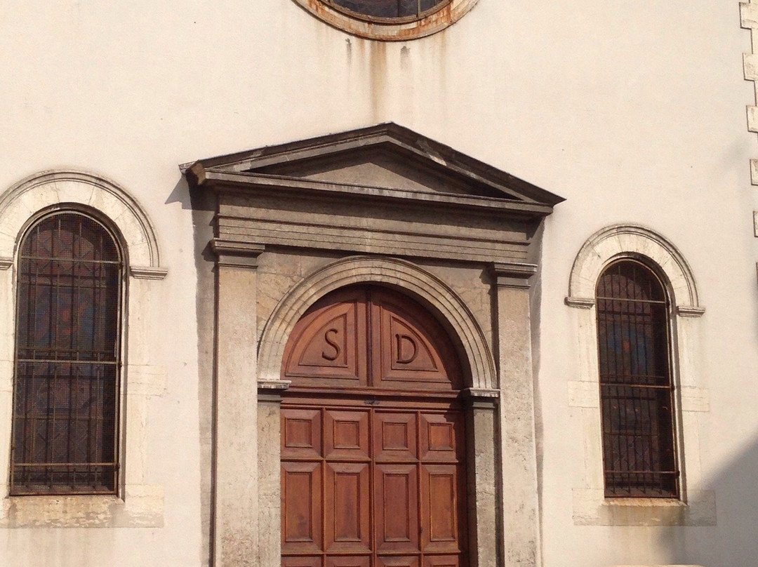 Eglise Saint-Denis-de-la-Croix-Rousse-里昂必去景点