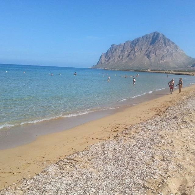EL RIO Beach Bar-Valderice必去景点