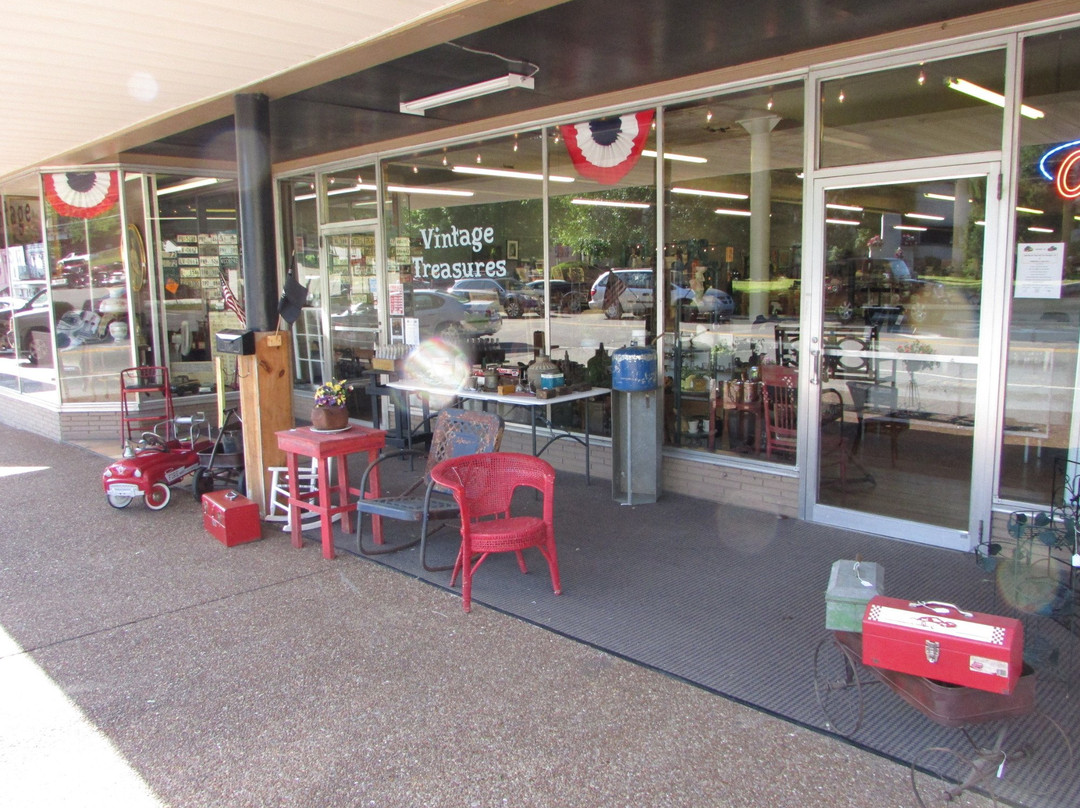 Vintage Treasures-Waverly必去景点