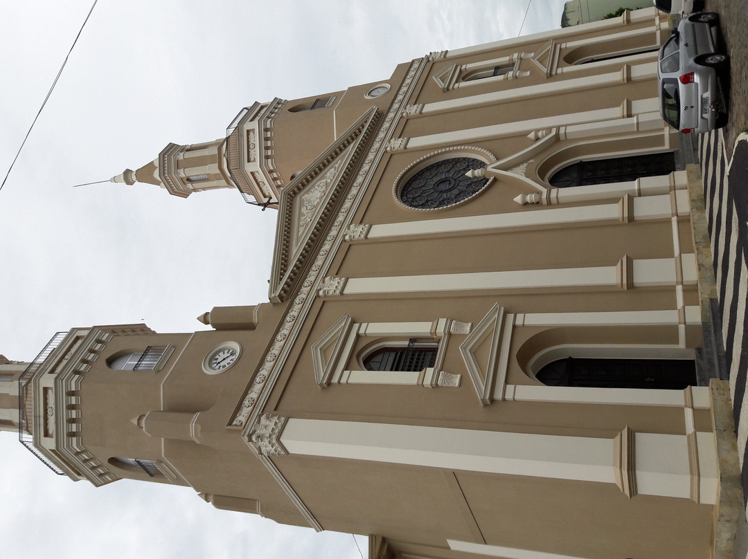 Igreja Nossa Senhora Sant'ana-Castro必去景点