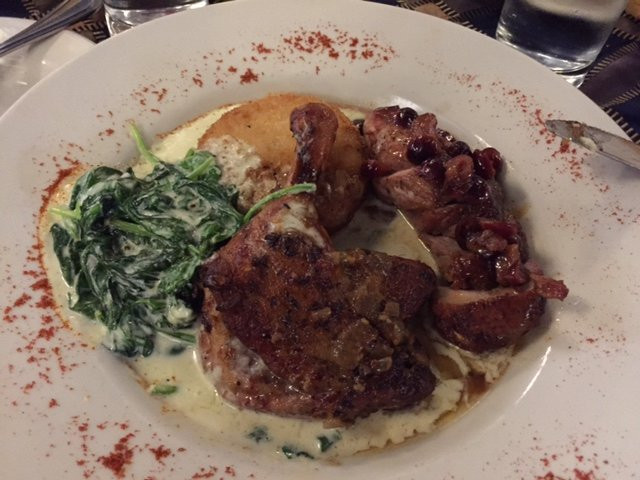 Union餐馆和美食-Fins & Tales