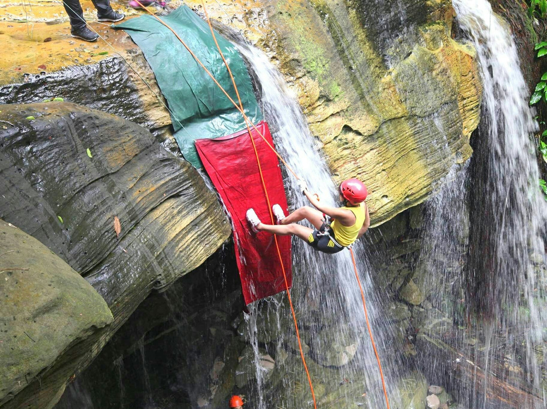 Cachoeira de Sussuarana-Presidente Figueiredo必去景点