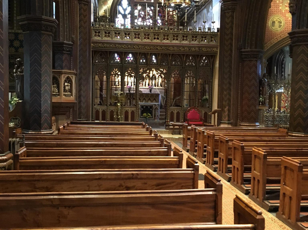 St Giles Catholic Church景点图片