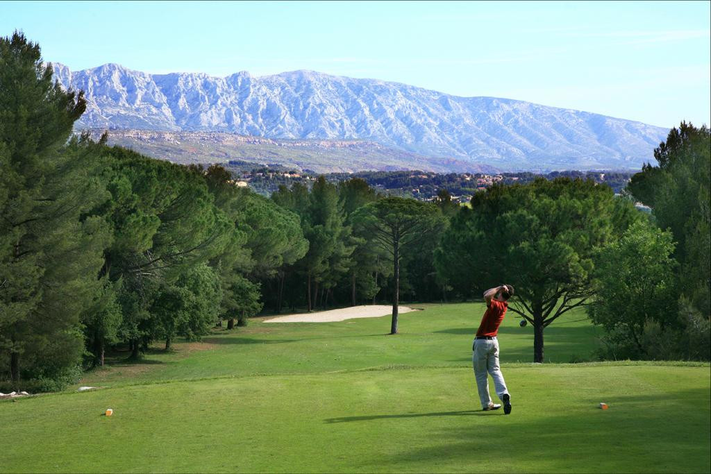 Sainte Victoire Golf Club景点图片
