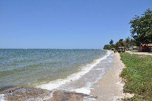 Iguabinha Beach景点图片