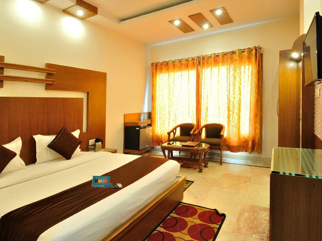 Suraj酒店住宿-Hotel Basera Brij Bhoomi