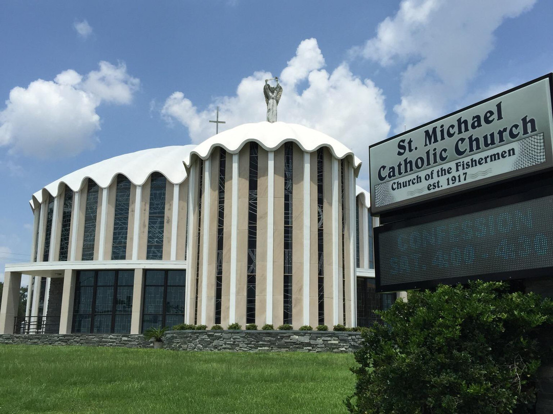 St. Michael Catholic Church景点图片