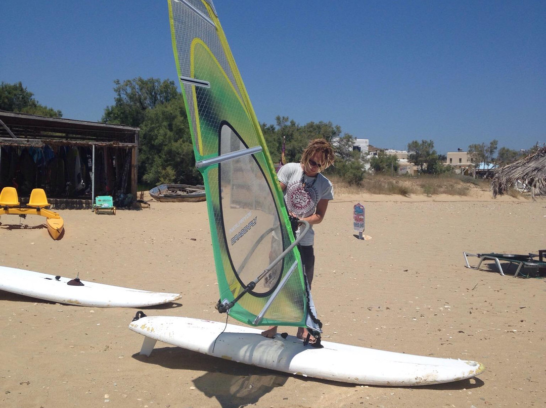 Chrisis Aktis Beach-Marpissa必去景点