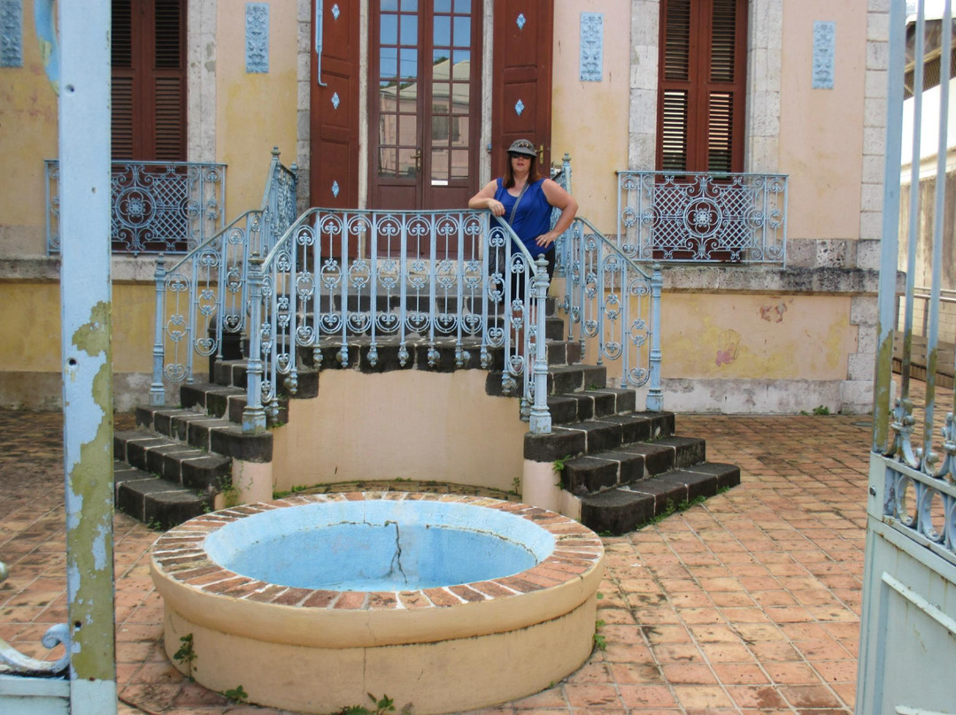 Musee Schoelcher-Pointe-a-Pitre必去景点