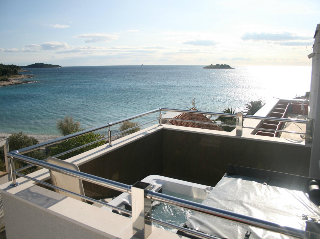 Apartments Villa Ella