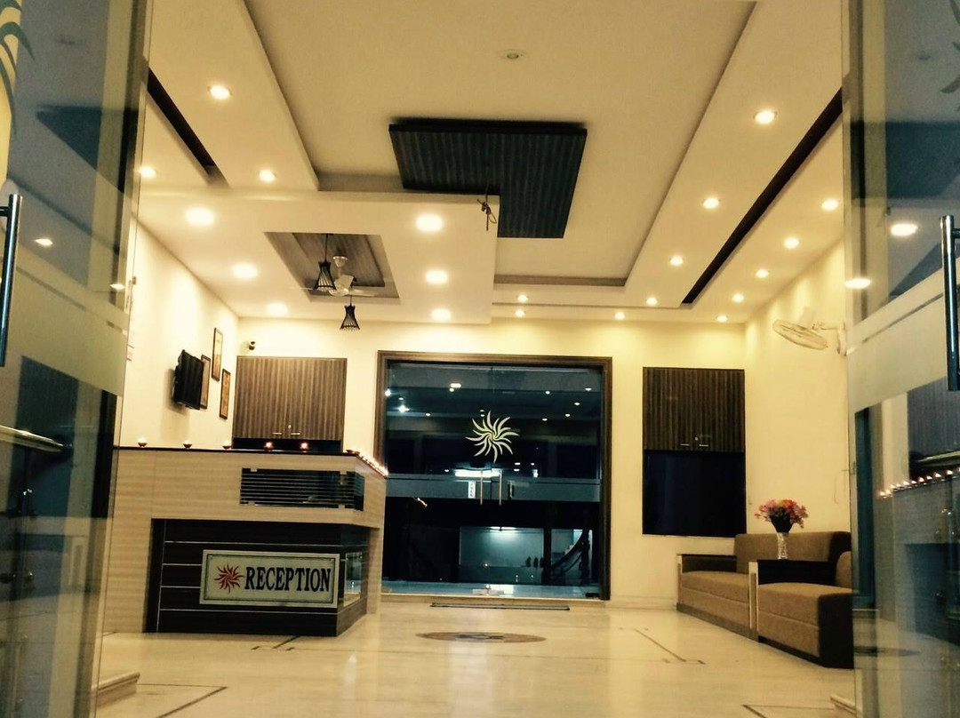 Hotel Surya Mahal主图