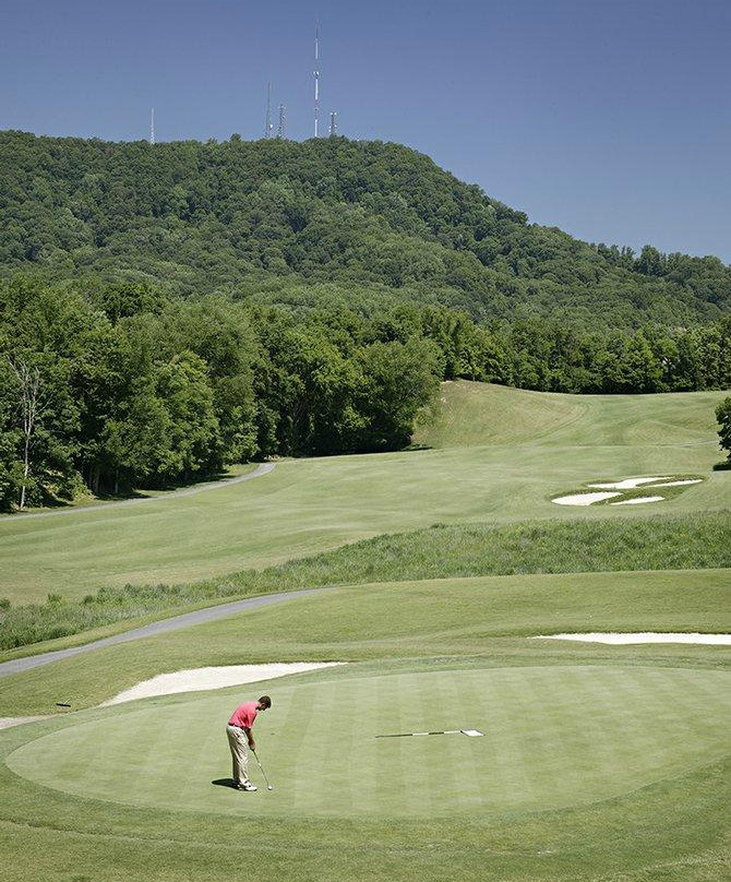 Cattails at Meadowview-金斯波特必去景点
