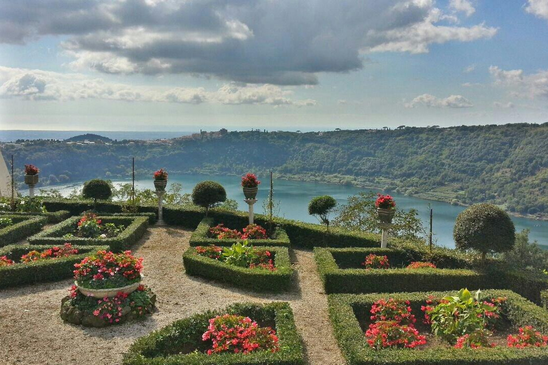 Lago di Nemi-Nemi必去景点