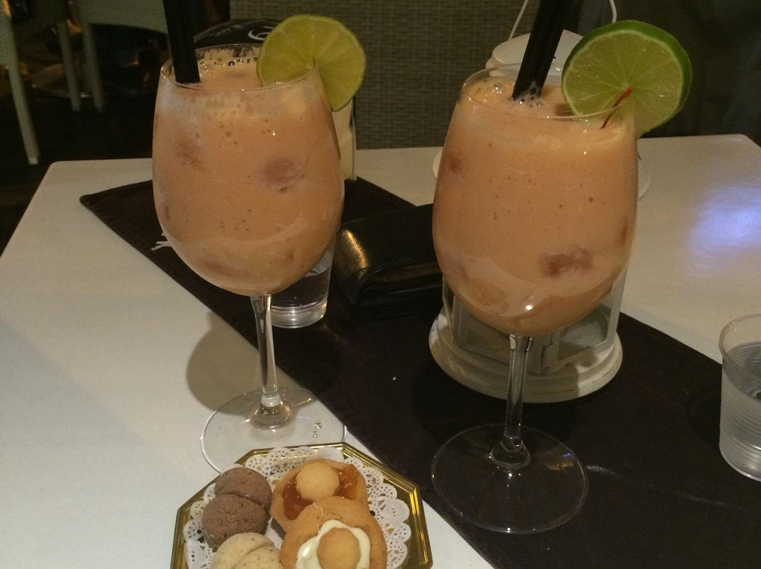 Mon Blanc Retro Caffe-Santa Maria la Carita必去景点