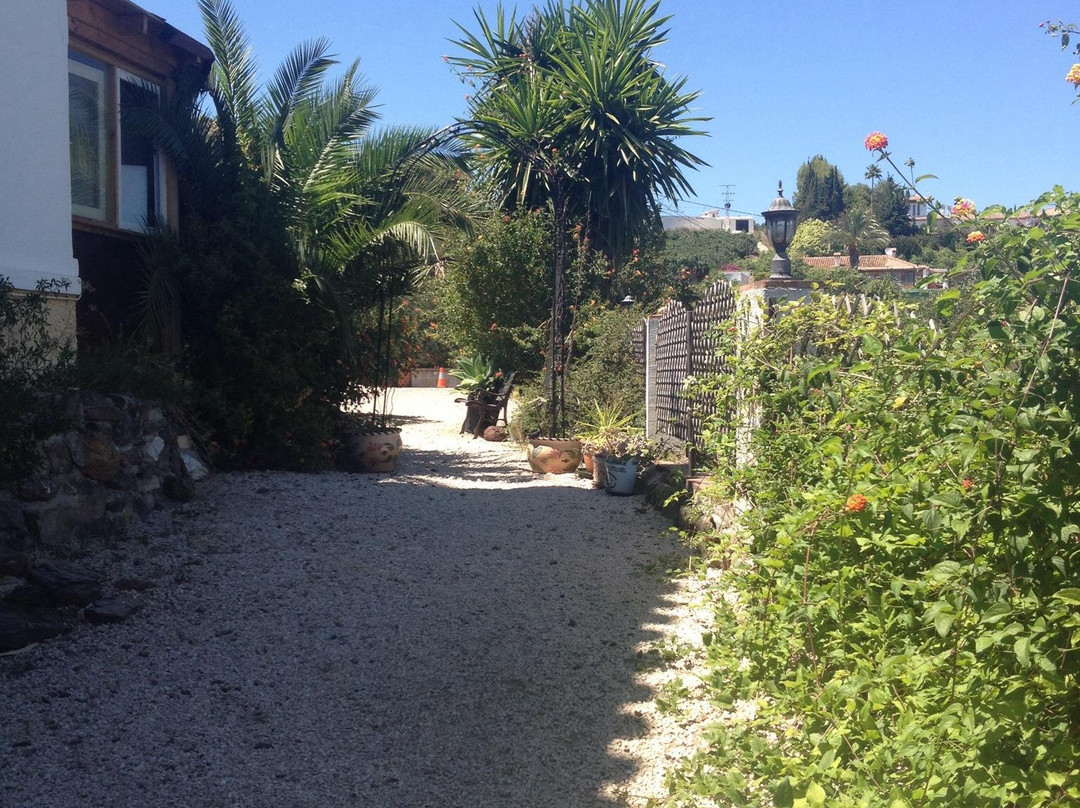 日与月阿育吠陀健康疗养与会议酒店主图