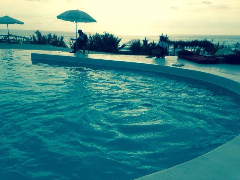 LAZY B BEACH CLUB-Jiyeh必去景点