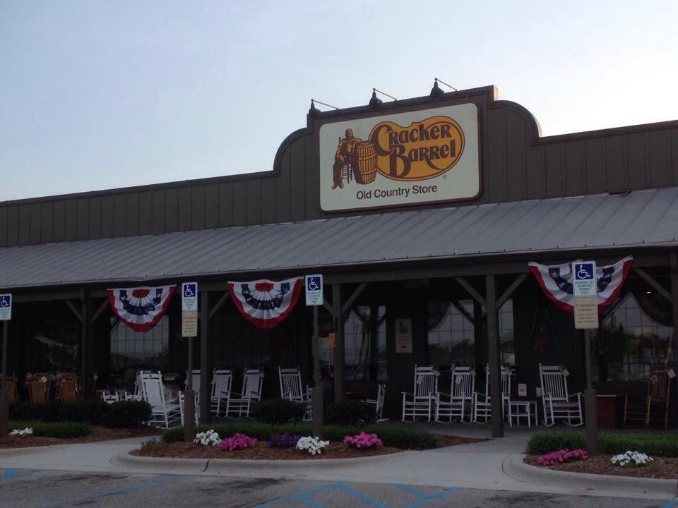 Godwin餐馆和美食-Cracker Barrel