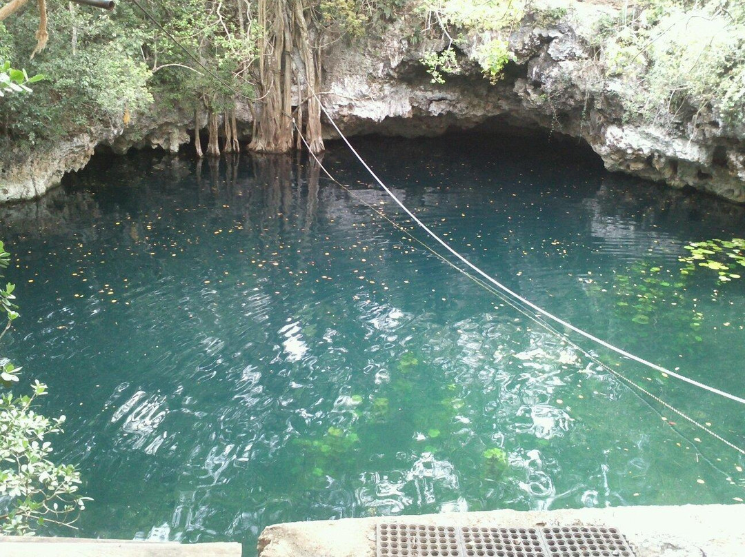 Cenote Verde Lucero-从莫雷洛斯港必去景点