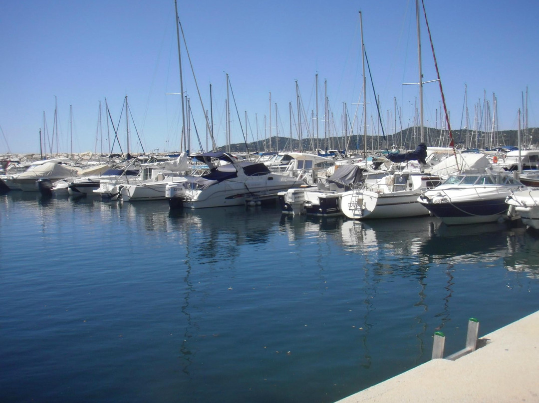 Jet 007-莱拉旺杜必去景点