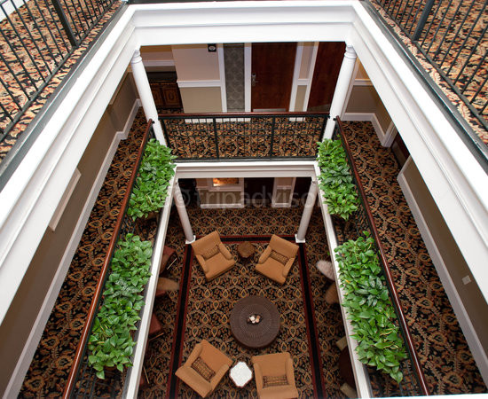 安德鲁平克尼酒店