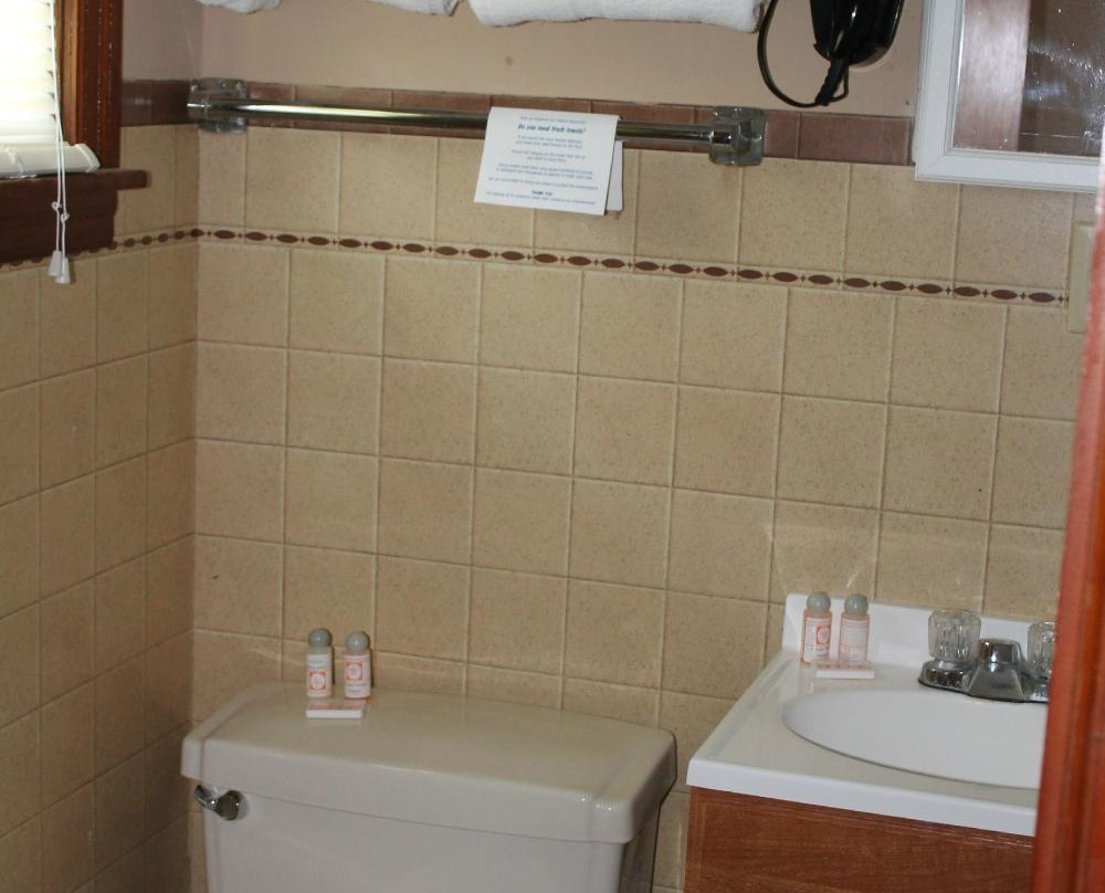 Cinderella Motel主图