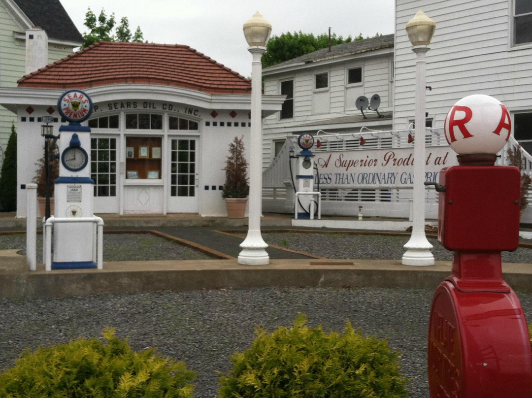 H.P. Sears Service Station Museum景点图片