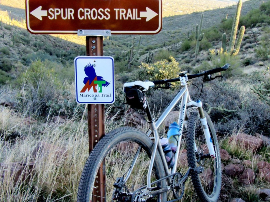 Spur Cross Cycles-洞溪必去景点