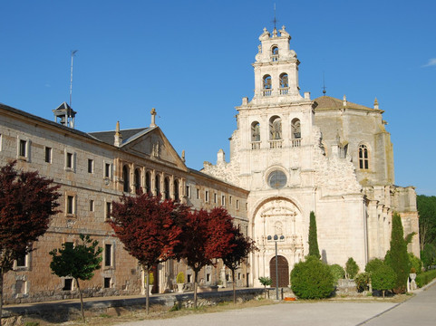 Monasterio de Santa Maria de La Vid-La Vid必去景点