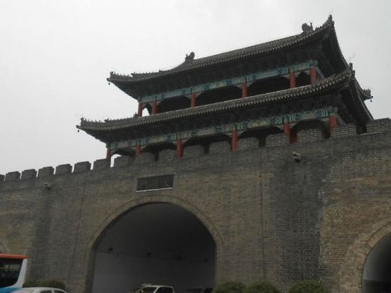 开封城墙-开封市必去景点