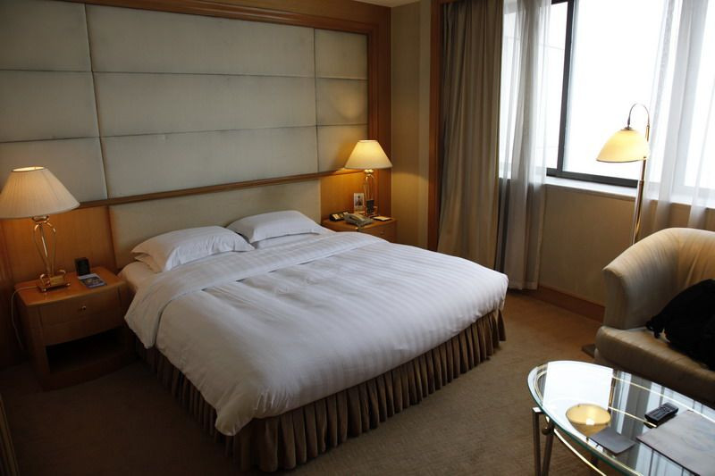 怡豪大饭店主图