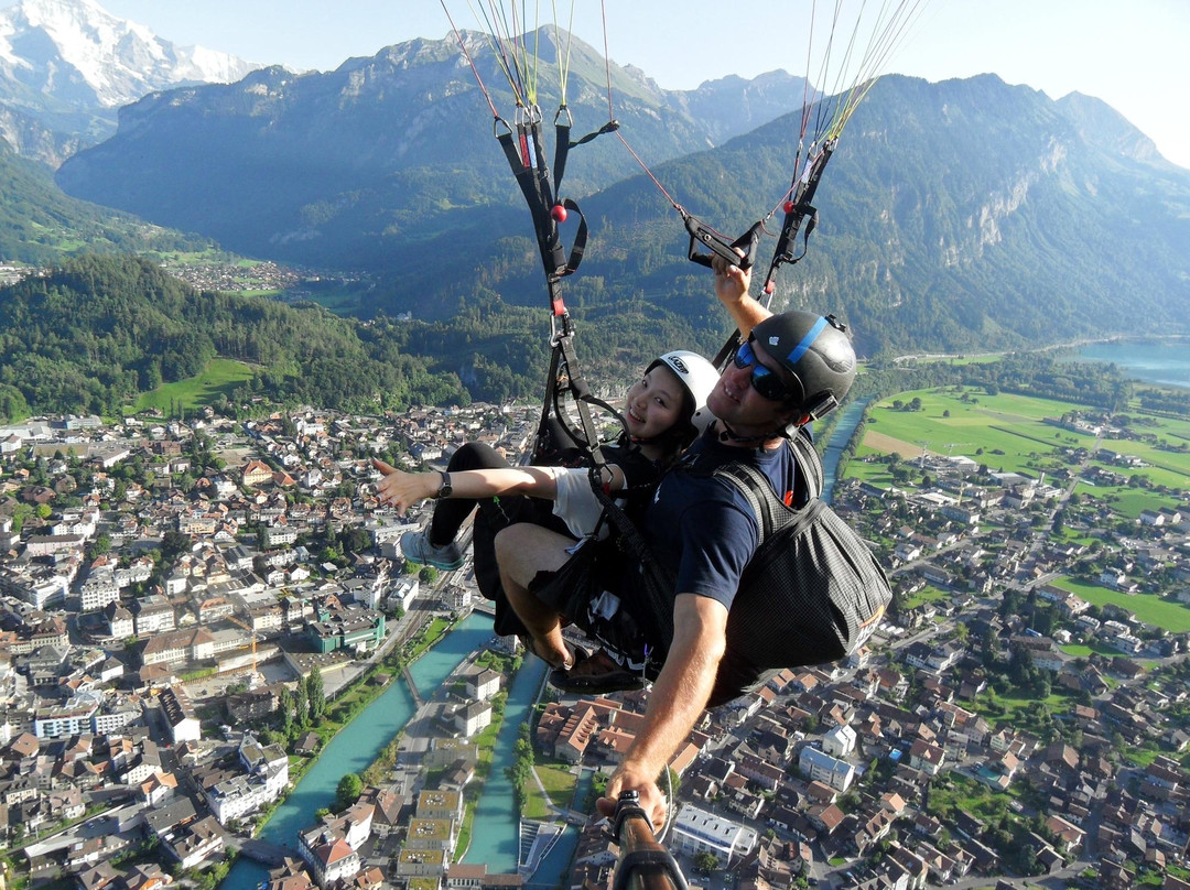 AlpinAir Paragliding景点图片