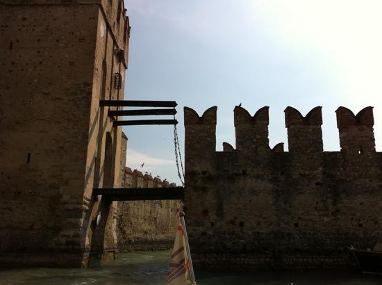 Castello Scaligero景点图片