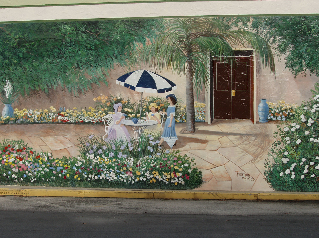 Murals of Lake Placid景点图片