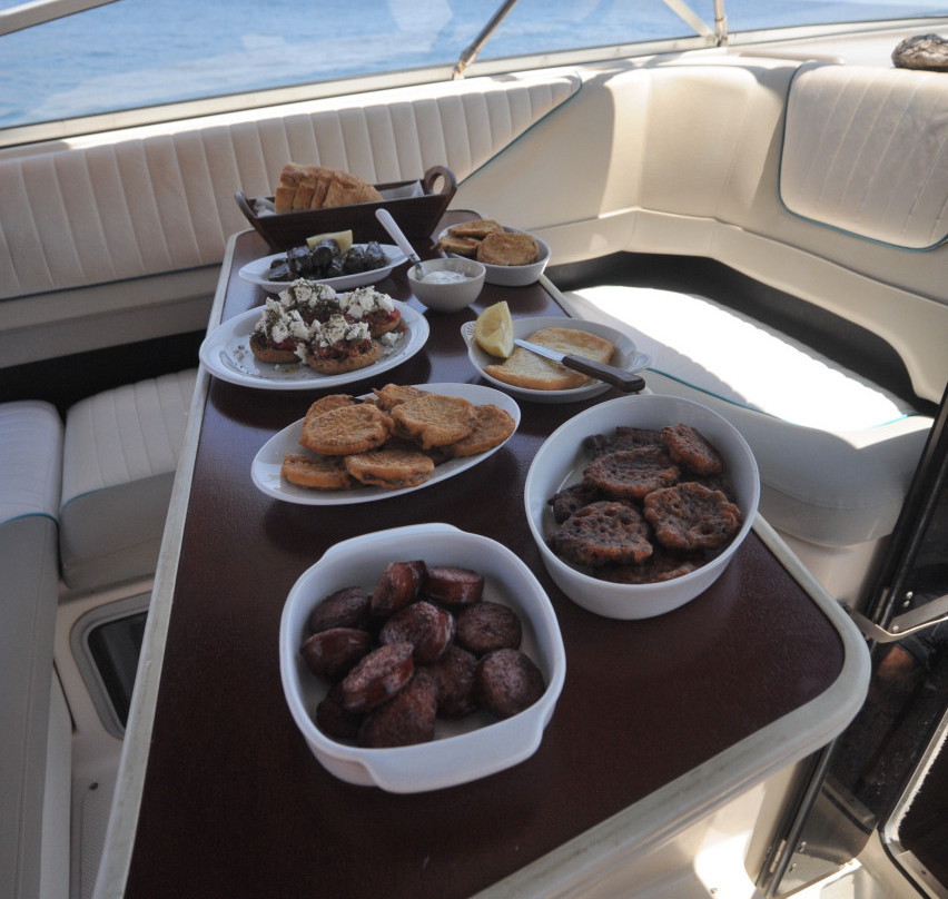 Alex Private Boat Rental-梅加洛克豪略翁必去景点