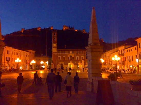 Partita a Scacchi di Marostica a personaggi viventi景点图片