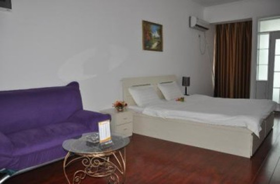 威斯丁快捷酒店主图