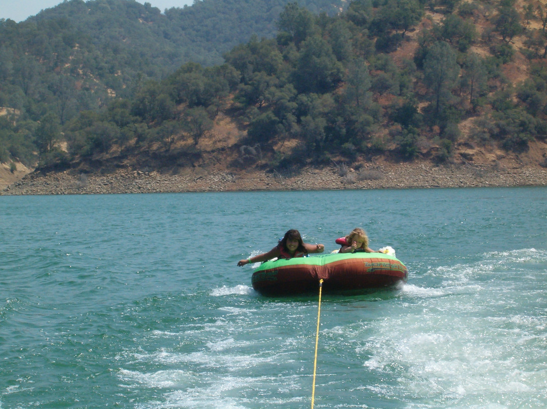 Lake Berryessa Boat & Jet Ski Rentals-纳帕必去景点