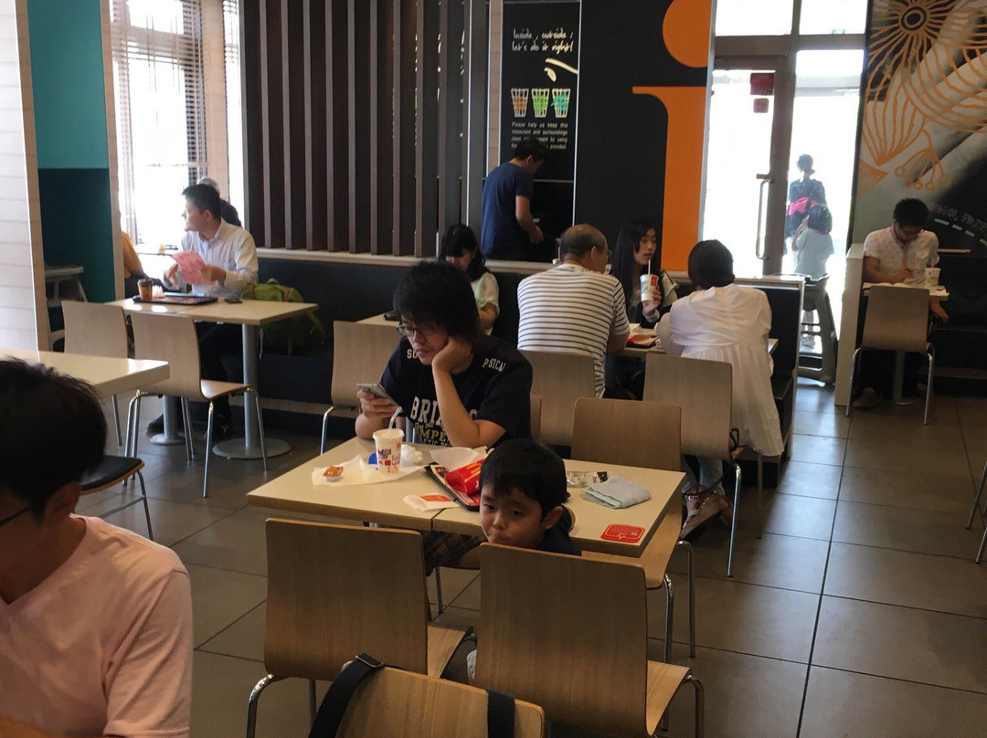 マクドナルド 戸塚安行店