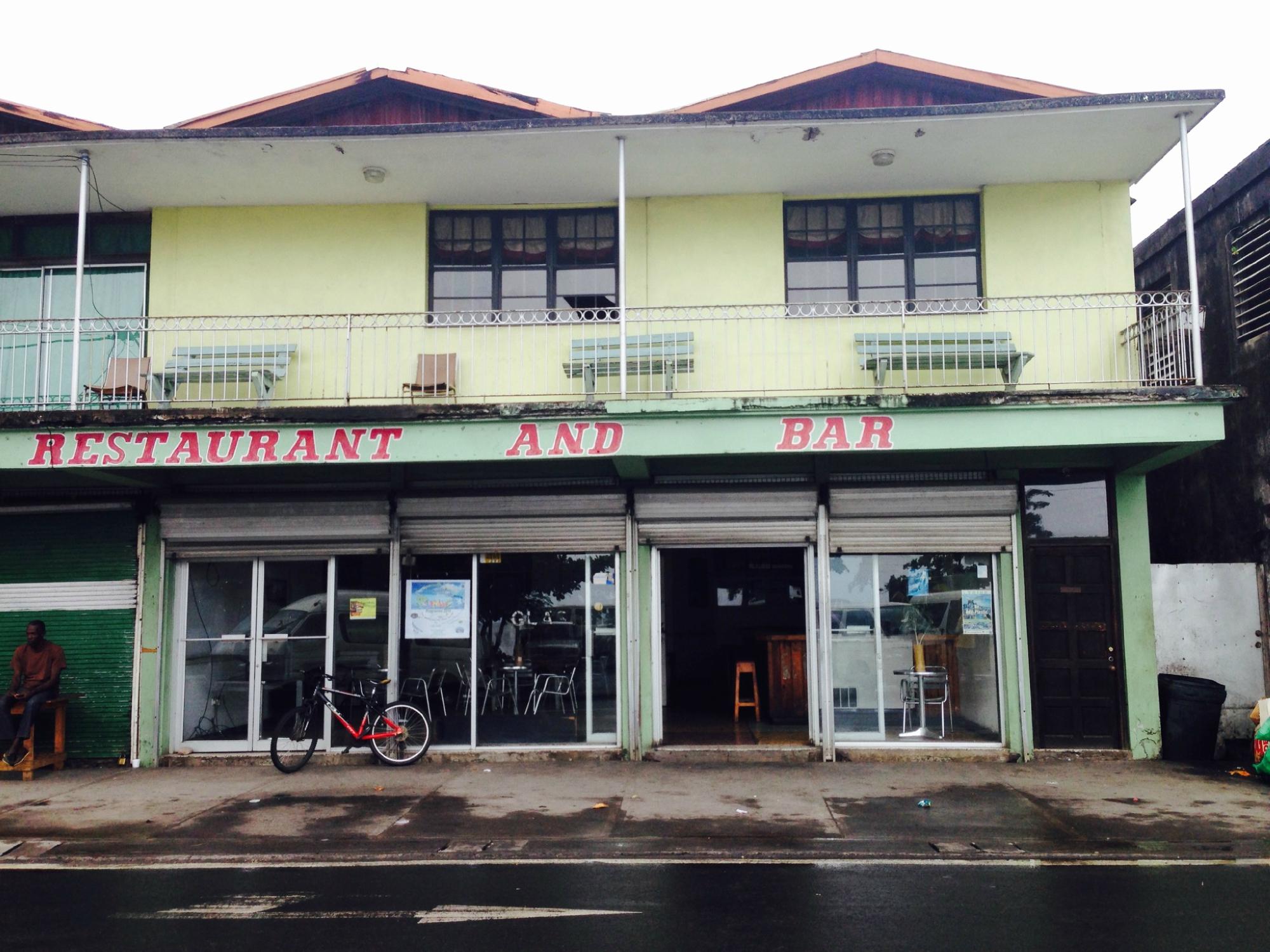 Douglas Guest House-浴室