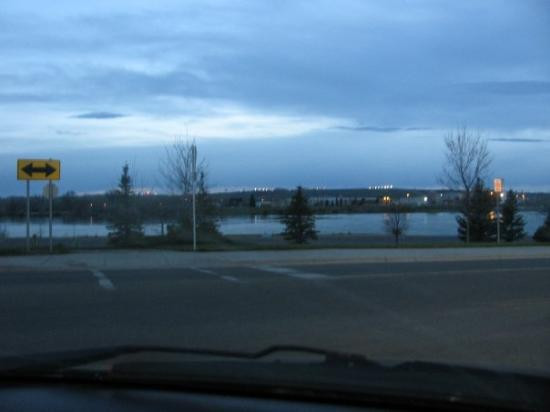 River's Edge Trail-大瀑布市必去景点