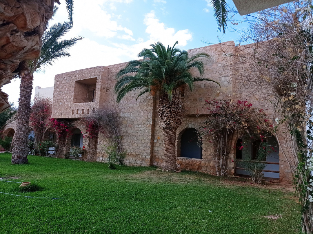 梅哈里杜兹酒店主图