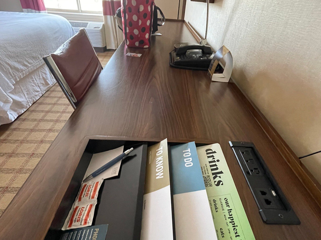 Four Points by Sheraton Edmonton Gateway主图