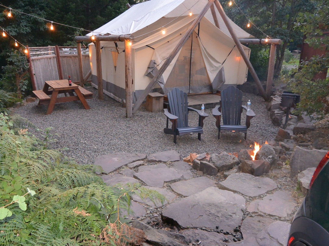 Umpqua's Last Resort主图