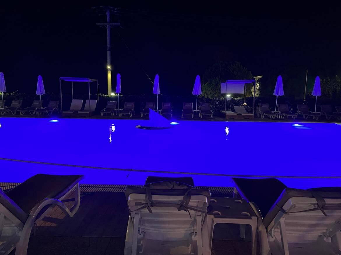 Denny's Inn Hotel-泳池