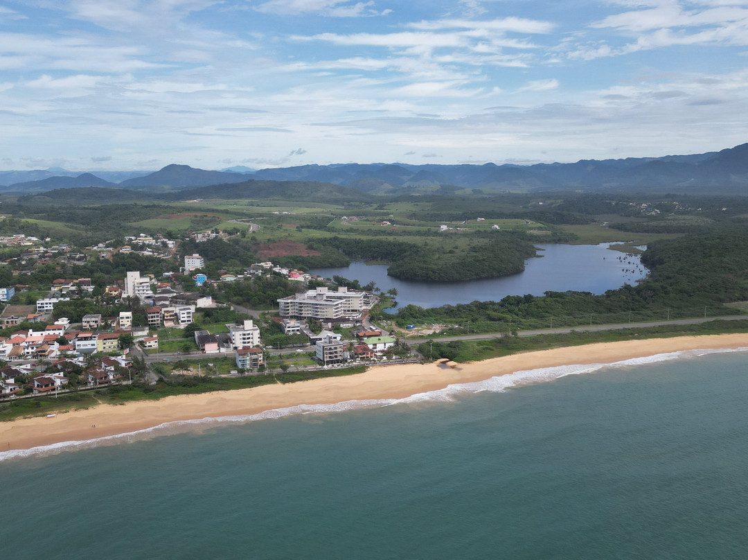 Guaibura Beach景点图片