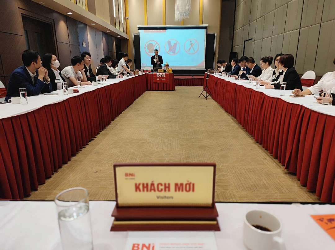 Ramada Hotel & Suites by Wyndham Halong Bay View主图