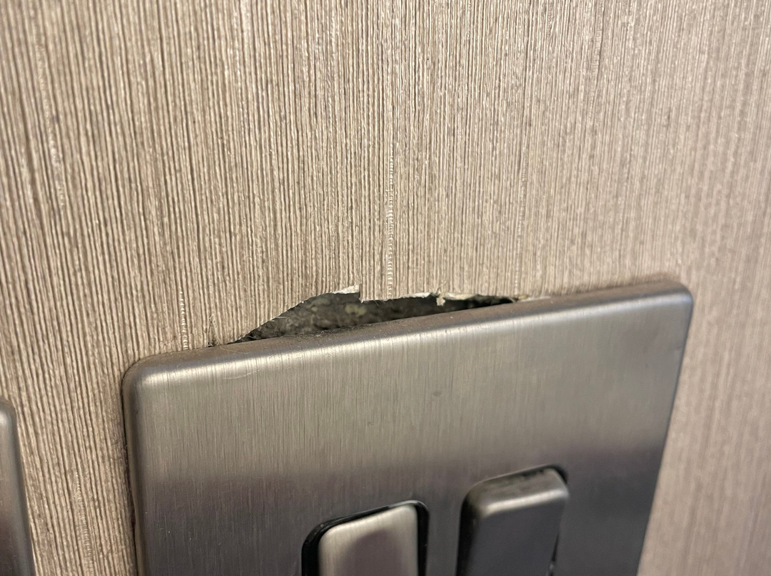 Frontel Al Harithia主图