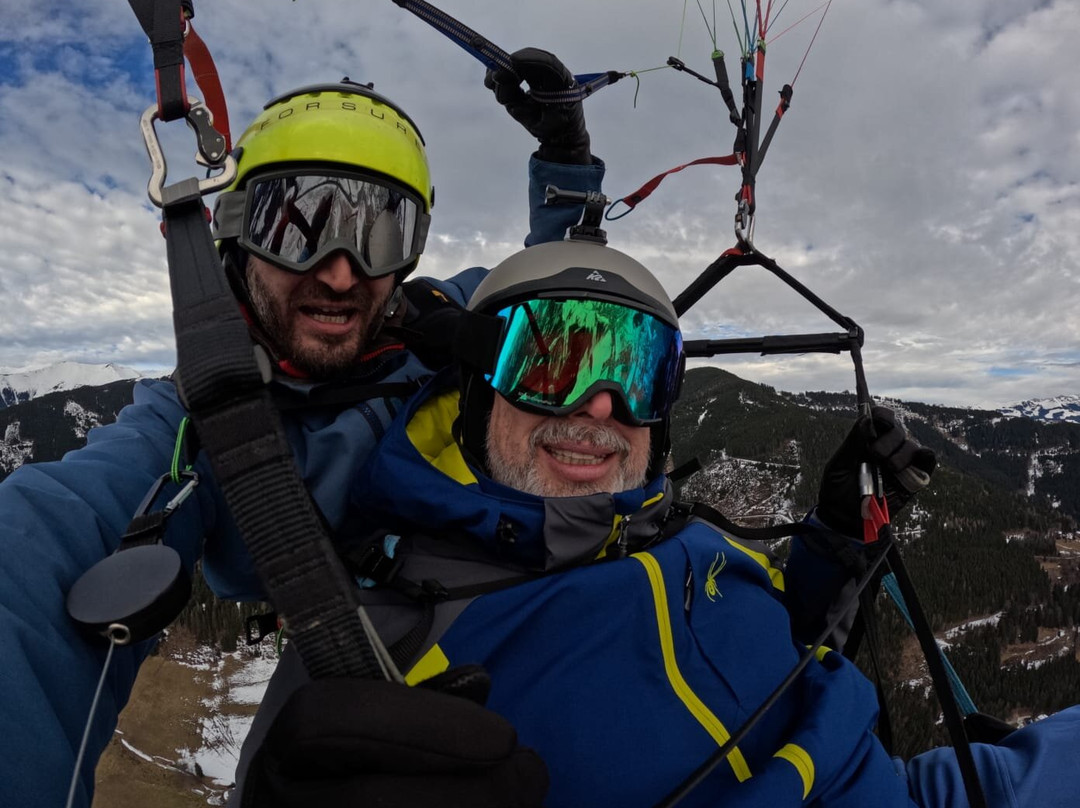 Falcon Paragliding景点图片