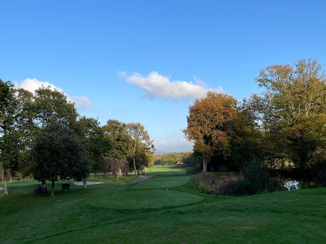 Stover Golf Club-牛顿阿伯里必去景点
