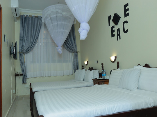 Mowicribs Hotel and Spa主图